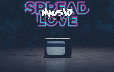 mausio_spreadlove_cover_c_01